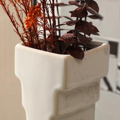 Zenith Straircase Vase