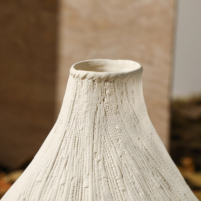 Willow Husk Vase