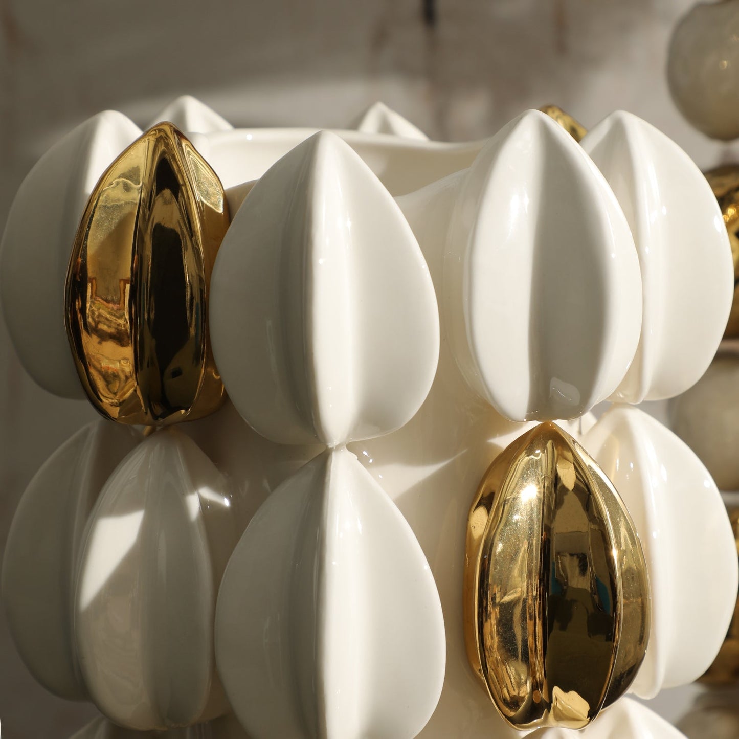 Opulent Petal Vase Medium